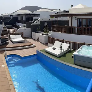 Villa 64, Vista Lobos, Private Heated Pool X Jacuzzi,, Playa Blanca (Lanzarote)